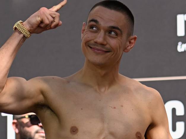 Tszyu and Ocampo passed the weigh-in