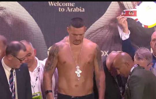 Usyk vs. Fury: weigh-in results