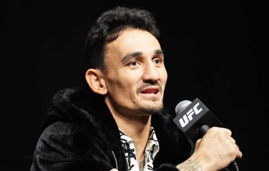 Holloway explained why he decided not to wait for the Topuria fight