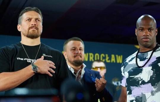 "Usyk knocks out Dubois in the second round." The promoter of the Ukrainian expressed hope for the outcome of the battle