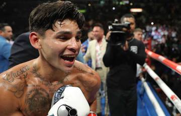 Ryan Garcia: "Floyd told me to come in over 3lbs"