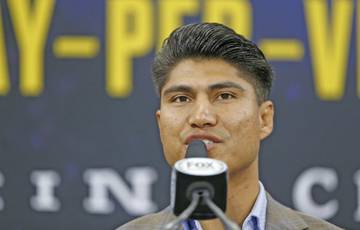 Mikey Garcia picks favorite for Crawford-Spence fight