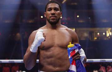 'Banker or builder'. Joshua told what he would have become if not boxing