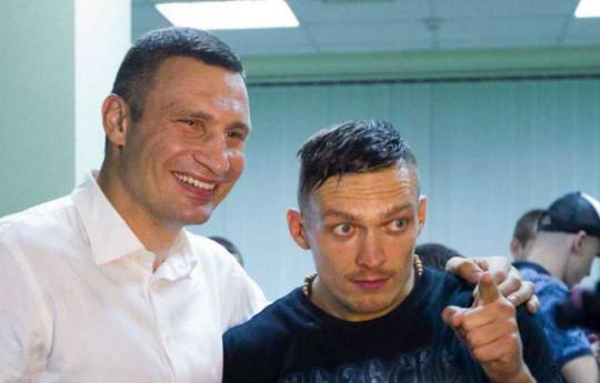 Klitschko habló de los consejos que dio a Usyk antes del combate con Usyk