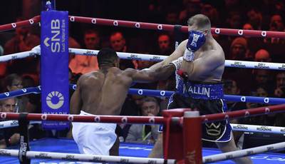 Wallin commented on his coach's decision to stop the fight with Joshua