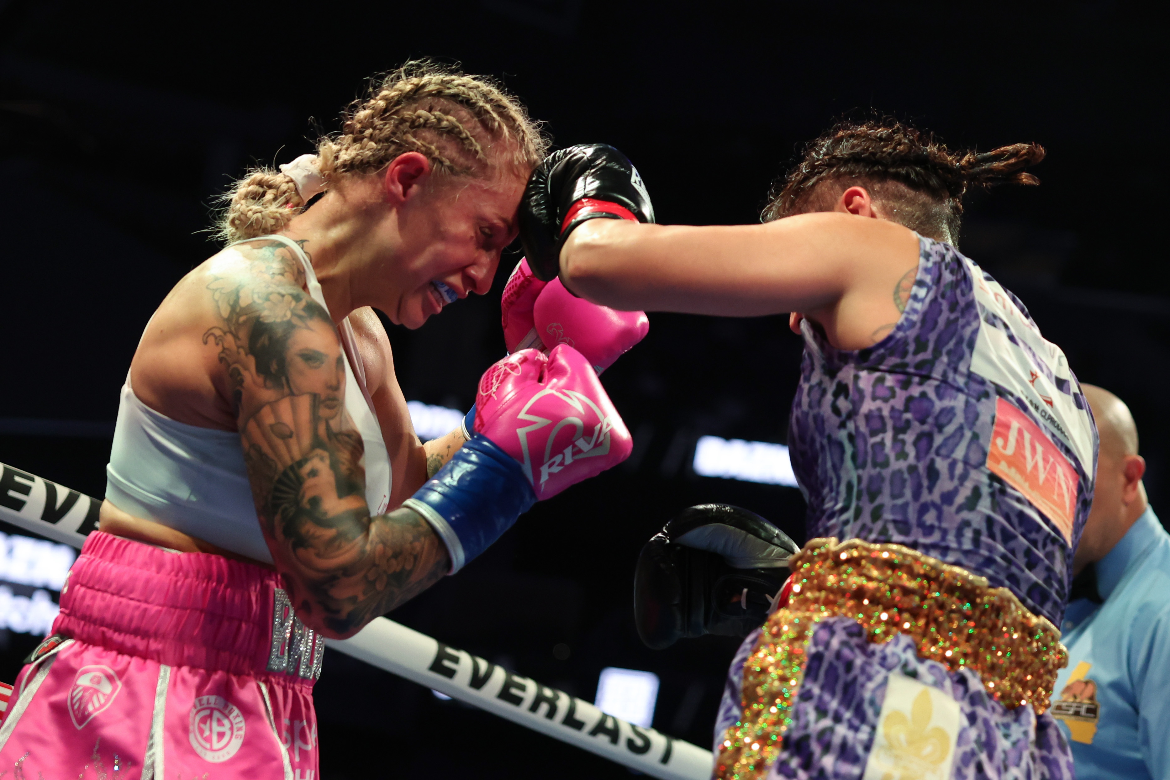 Yoshida-Bridges. The best photos of the fight – RingSide24