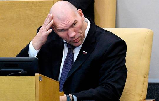 Valuev denies that he has cancer