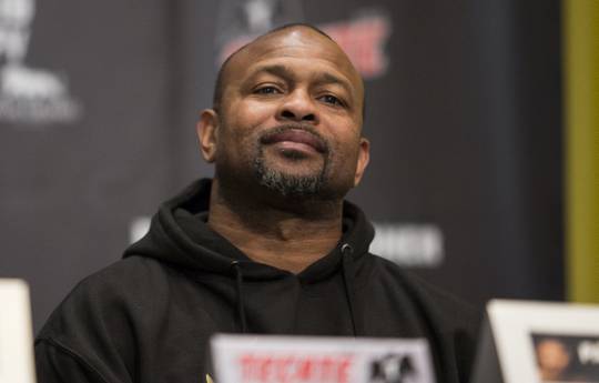 Roy Jones explains why Usyk-Fury fight is not very interesting for him