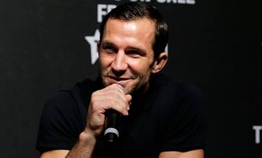 Rockhold gab eine Vorhersage für den Kampf zwischen Makhachev und Volkanovski