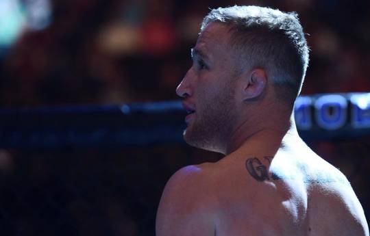 Gaethje's manager names Oliveira and Chandler 'bags'