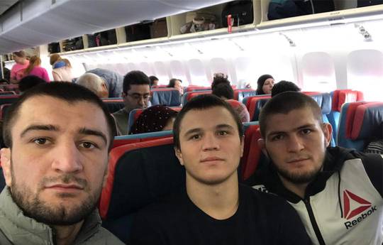 Хабиб Нурмагомедов вылетел в США