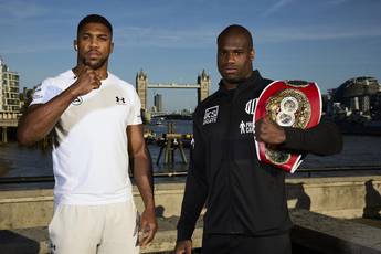 Joshua-Dubois: what time does the fight start?