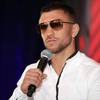 Lomachenko and Marriaga looked at each other (photos) 11