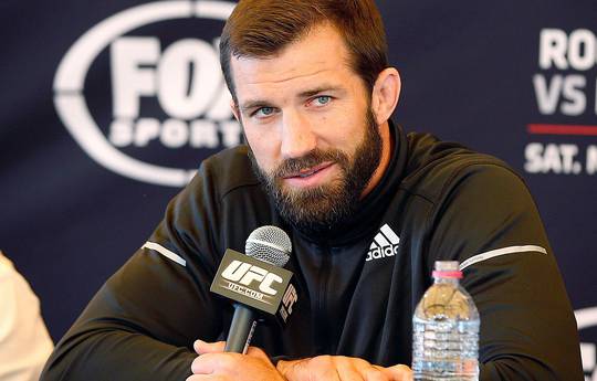Рокхолд: «Биспинг – худший чемпион в истории UFC»