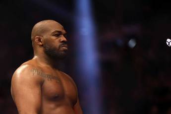 Jones cannot hold a wrestling match with Cormier