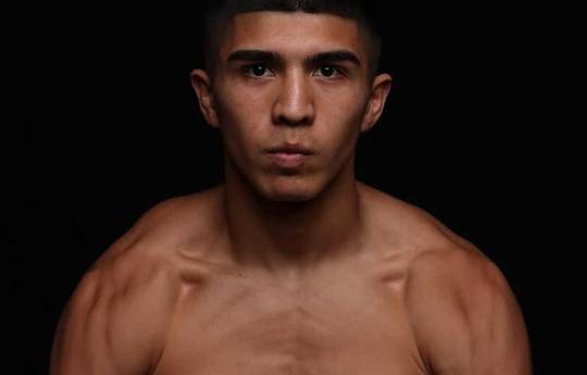Como Assistir Grant Flores vs Jeovanis Barraza - Transmissão Ao Vivo e Canais de TV