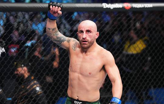 Volkanovski commented on the unexpected announcement of a rematch with Makhachev