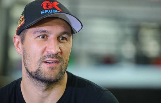 Serguéi Kovalev contra Tervel Pulev