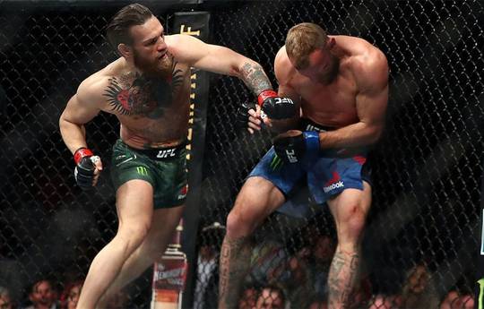 UFC 246: триумфальное возвращение МакГрегора, досрочная победа Олейника и другие результаты
