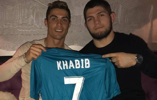 Khabib wants Ronaldo to play in England