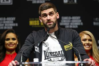 Rocky Fielding announces his retirement