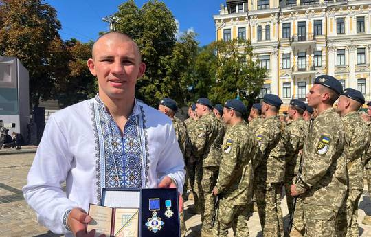 Khizhnyak recebeu a Ordem de Yaroslav, o Sábio