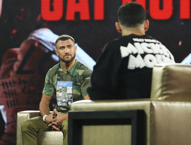Lomachenko and Lopez at the final press conference