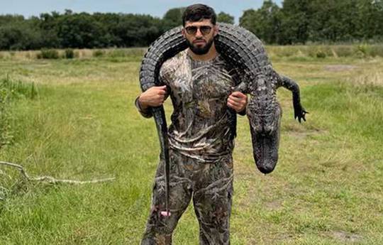 Tsarukian revealed how he strangled the alligator