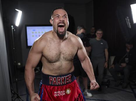 Parker se enfrentará a Dubois en el peso récord de su carrera