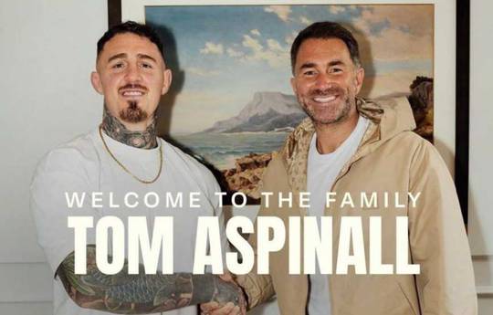 Аспінал підписав контракт з агентством Едді Гірна