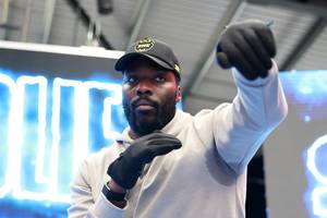 Okolie-Yoka on April 25 in Paris