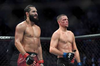 "O Jorge vai-lhe ao cu". Diaz abandonou a conferência de imprensa antes do seu combate com Masvidal