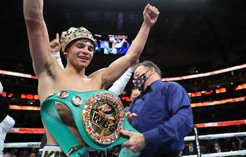 Garcia stripped of his interim WBC title