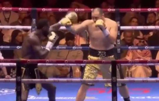 Boksen. Zhilei knock-out Wilder en andere resultaten