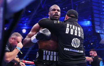 Hatton evaluó las posibilidades de Dubois en la revancha con Usyk