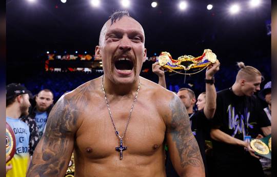 Der ukrainische Held Oleksandr Usyk trifft Präsident Zelensky: "Wir werden nie vergessen"