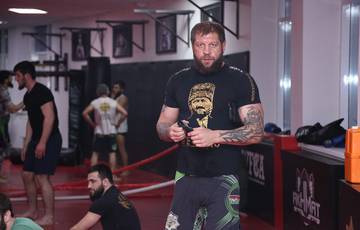 Alexander Emelianenko to fight on May 5