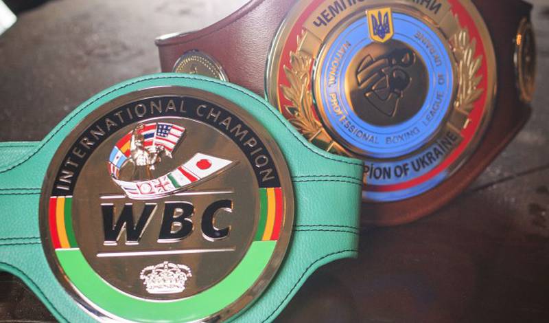 Пояса чемпиона WBC International Silver и чемпиона Украины, которые будут стоять на кону в центральных поединках турнира в Одессе