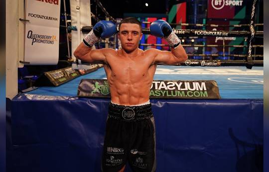 Nick Ball revela sus ganancias en el boxeo: El valor neto de la estrella del peso pluma "no me define"