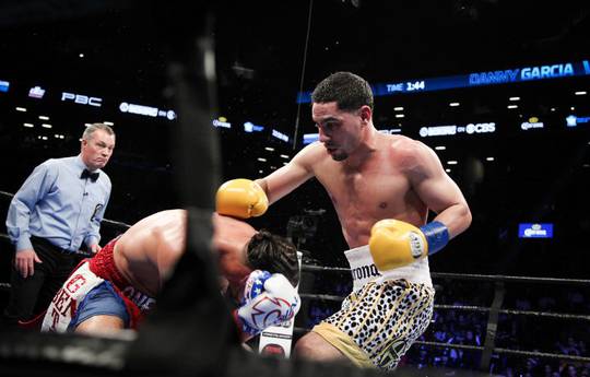 Keith Thurman Hands Danny Garcia First Career Defeat (photos)