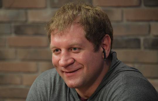 Affliction former president on how A. Emelianenko tried to steal his watch