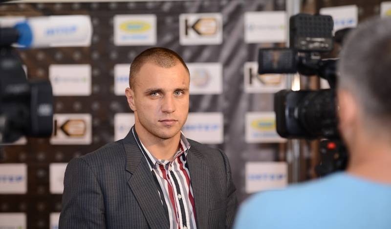 Макс Бурсак на пресс-конференции в Харькове