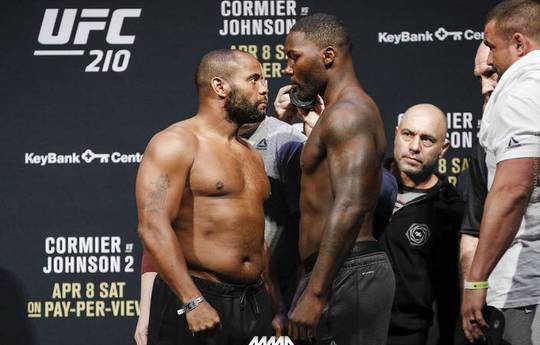 Кормье: «Уход Джонсона – большая потеря для полутяжелого дивизиона UFC»