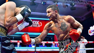 Berchelt vs Valdez for WBC title officially on February 20