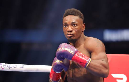 Мбилли стал полноправным чемпионом WBC в суперсреднем весе