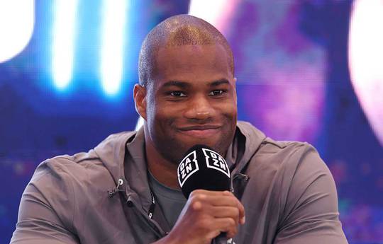 Dubois: "In de strijd tegen Usyk zal er een brute knock-out zijn"