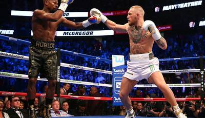 Mayweather geeft toe dat hij McGregor niet op volle kracht bokste