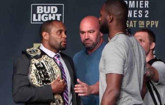 Dana White: Cormier and Jones will not fight in the heavyweight division