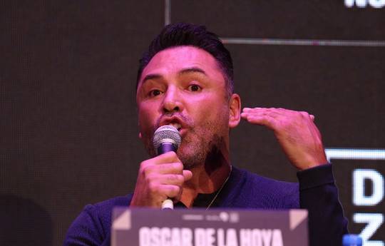 De La Hoya kritisiert den Boxabend der Blogger