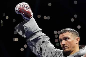 Usyk reveals how many fights he will have before retiring